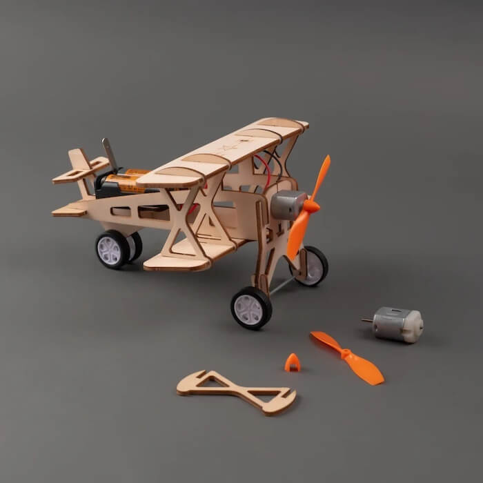 Kitsville Propeller Plane DIY Kit, Educational STEM Toy