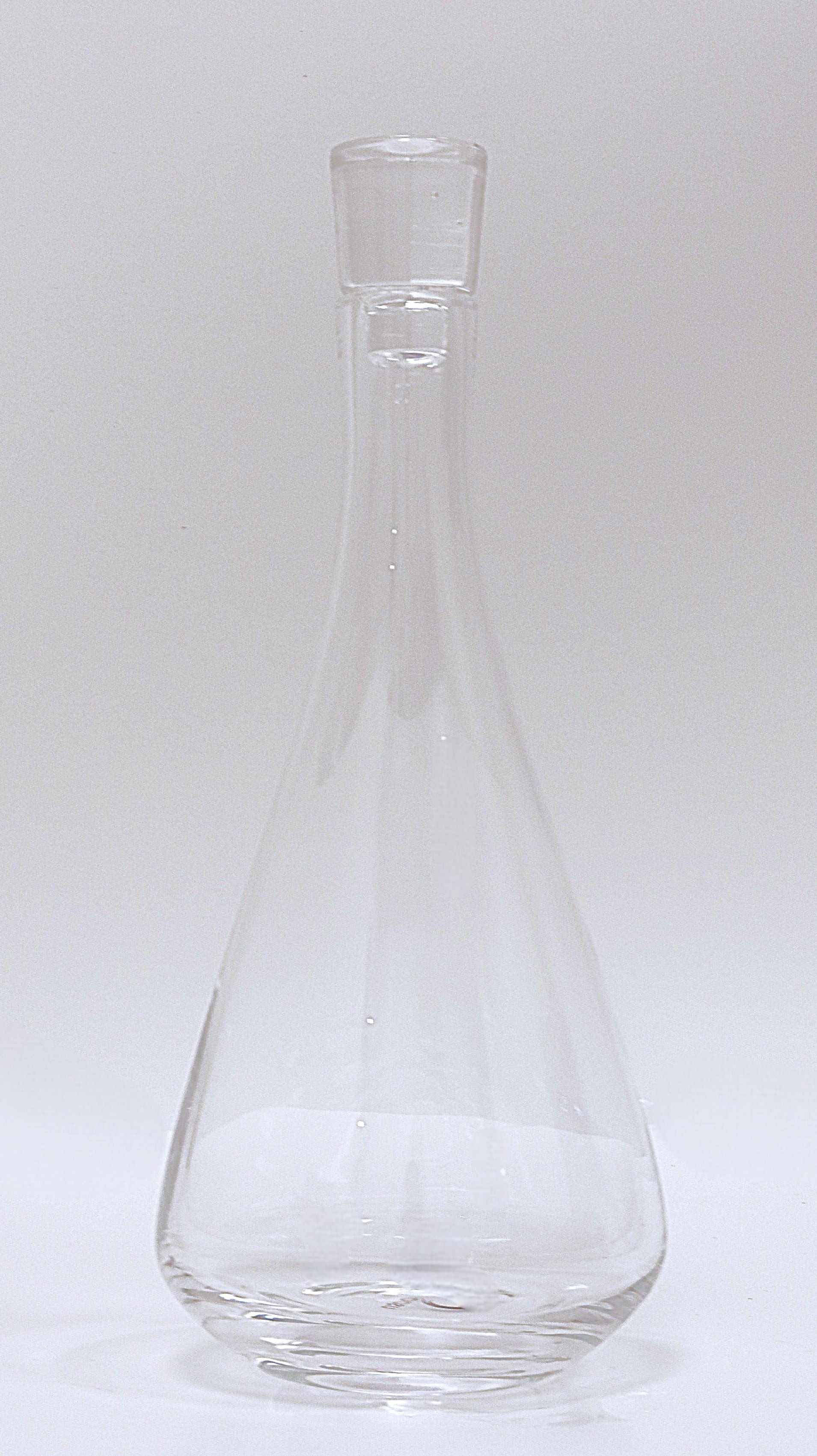 12.9" Decanter with Lid